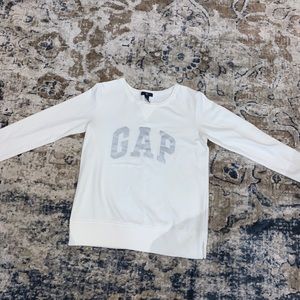 GAP sweatshirt